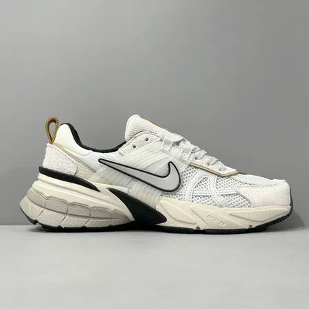 ナイキ スニーカー