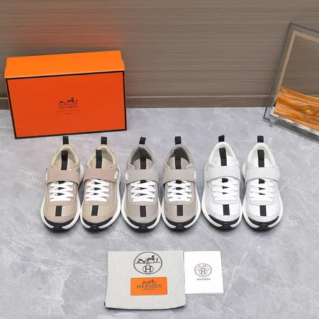 エルメス スニーカー