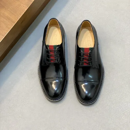 グッチ ビジネスシューズ