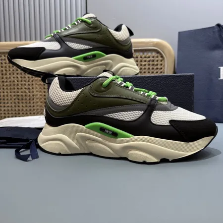 ディオール スニーカー