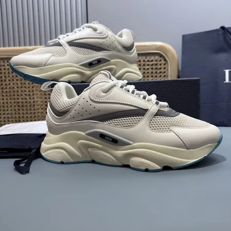 ディオール スニーカー