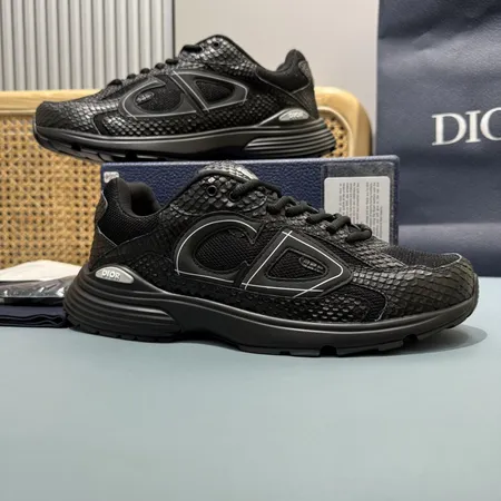 ディオール スニーカー