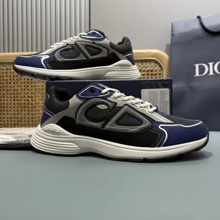 ディオール スニーカー