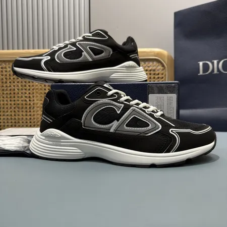 ディオール スニーカー