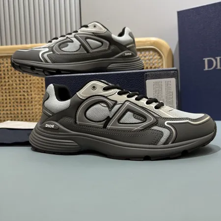 ディオール スニーカー