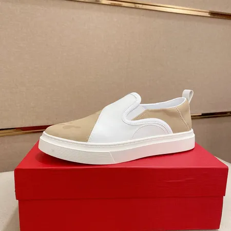 ヴァレンティノ カジュアルシューズ