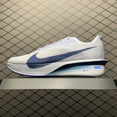 ナイキ スニーカー