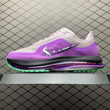 ナイキ スニーカー