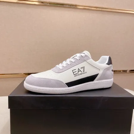 アルマーニ カジュアルシューズ