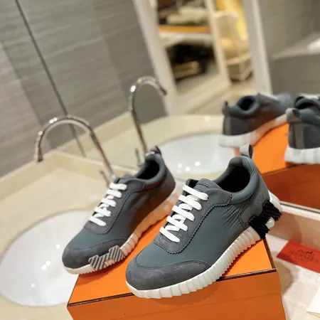 エルメス カジュアルシューズ