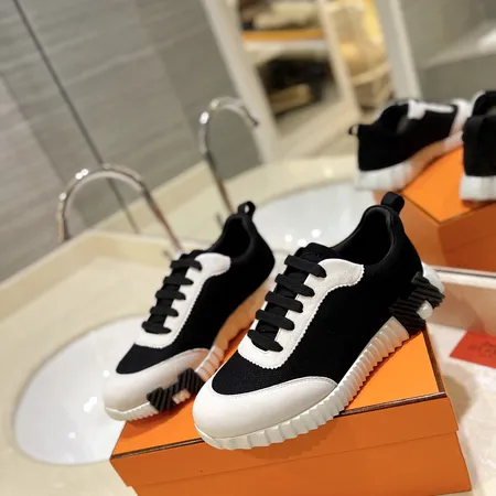 エルメス カジュアルシューズ