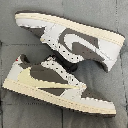 ナイキ カジュアルシューズ