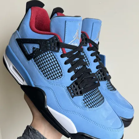 エアジョーダン スニーカー