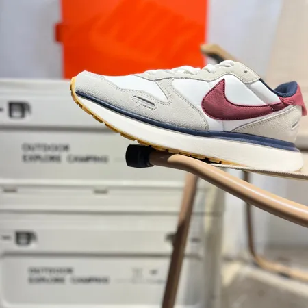 ナイキ スニーカー