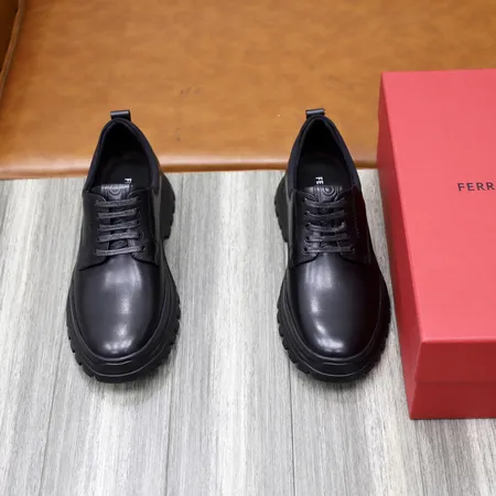 フェラガモ ビジネスシューズ
