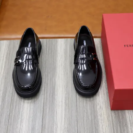 フェラガモ ビジネスシューズ