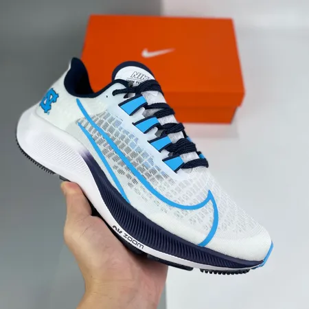 ナイキ スニーカー