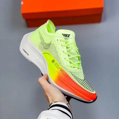 ナイキ スニーカー