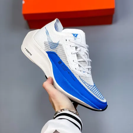 ナイキ スニーカー