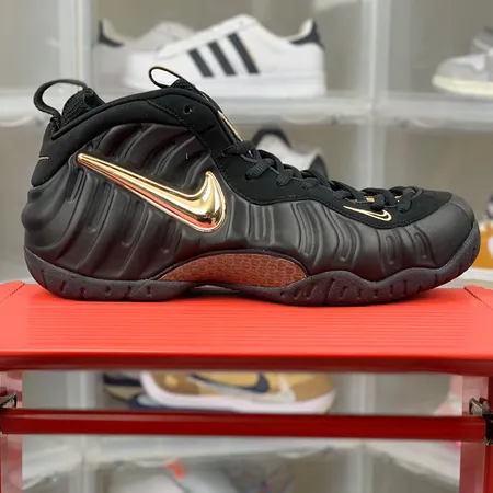 ナイキ スニーカー