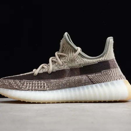 アディダス カジュアルシューズ