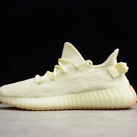 アディダス カジュアルシューズ