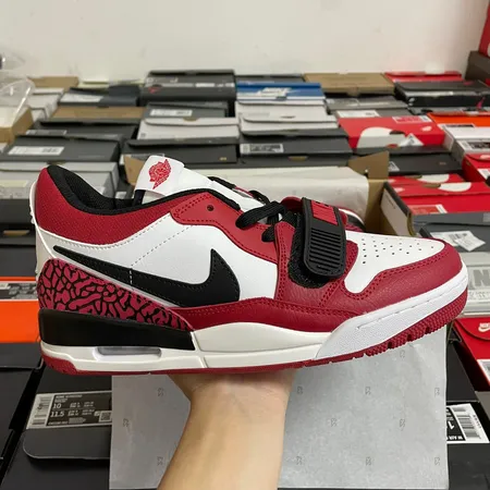 エアジョーダン スニーカー