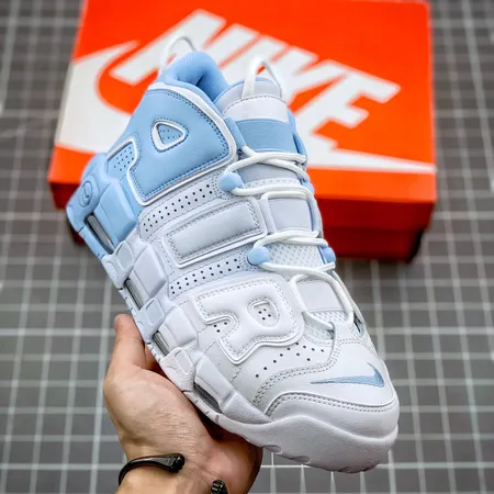 ナイキ スニーカー