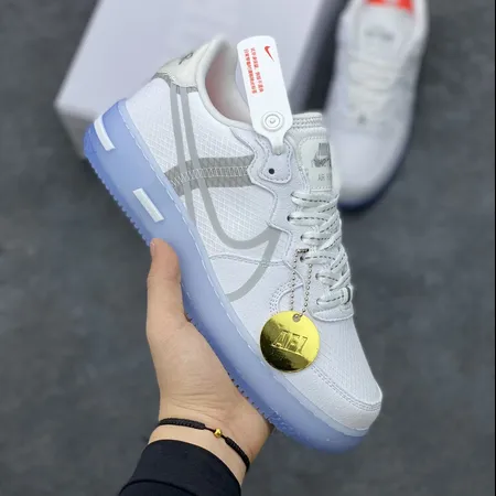 ナイキ スニーカー