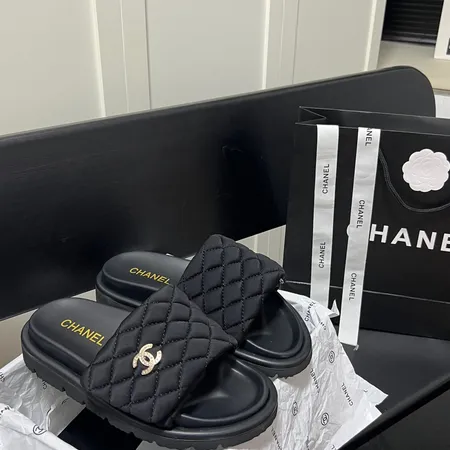 シャネル スリッパ
