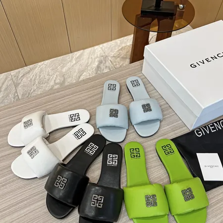 ジバンシィ スリッパ