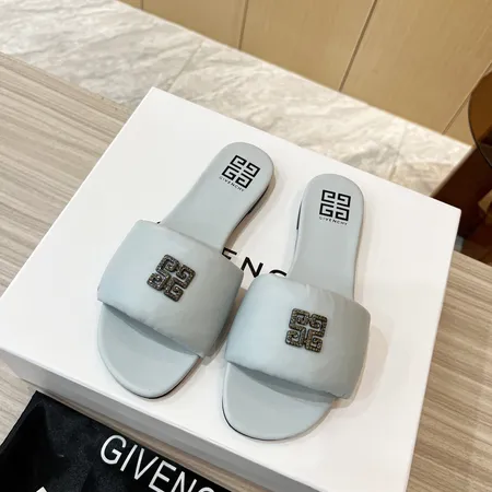 ジバンシィ スリッパ