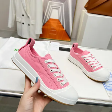 ボッテガ ヴェネタ カジュアルシューズ