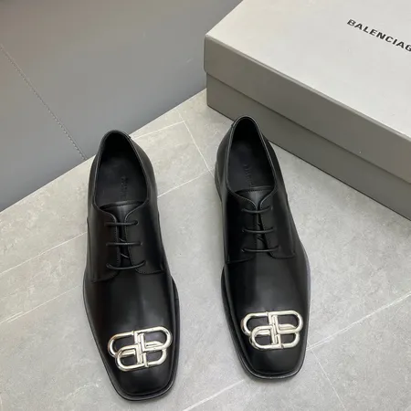 バレンシアガ ビジネスシューズ