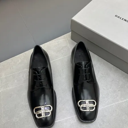 バレンシアガ ビジネスシューズ