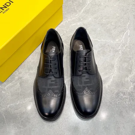フェンディ ビジネスシューズ