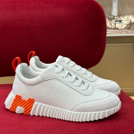 エルメス スニーカー