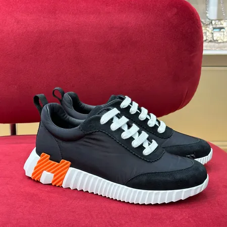 エルメス スニーカー