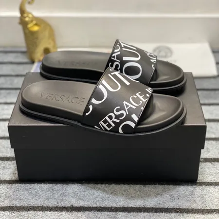 ヴェルサーチ スリッパ