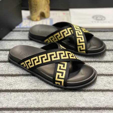 ヴェルサーチ スリッパ