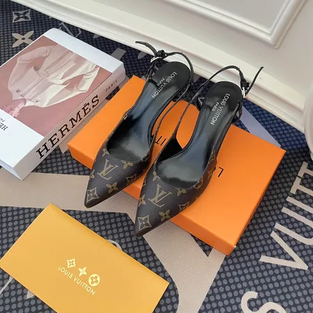 ルイヴィトン サンダル