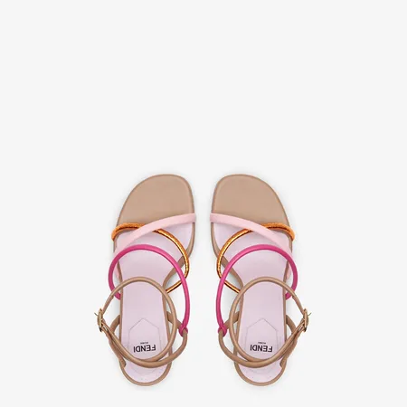 フェンディ サンダル