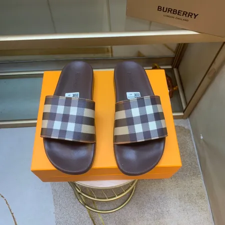 バーバリー ス スリッパ