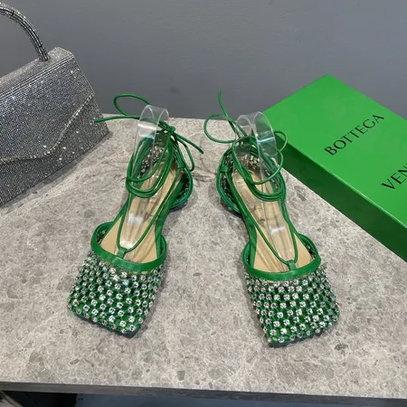 ボッテガ ヴェネタ サンダル