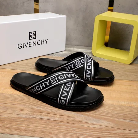 ジバンシィ スリッパ