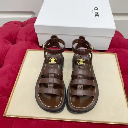 セリーヌ サンダル