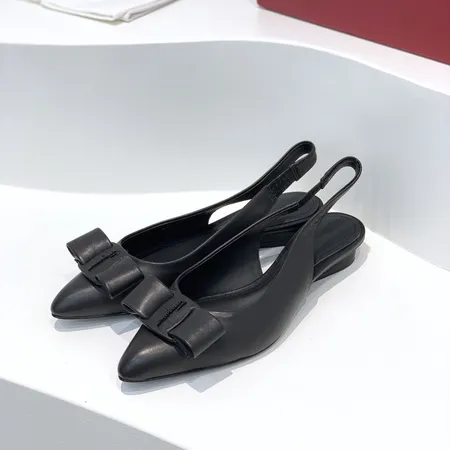 フェラガモ サンダル