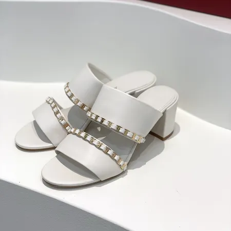 フェラガモ サンダル