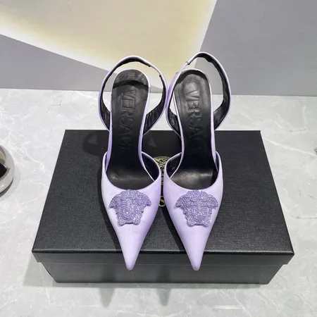 ヴェルサーチ サンダル