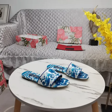 ドルチェ＆ガッバーナ スリッパ